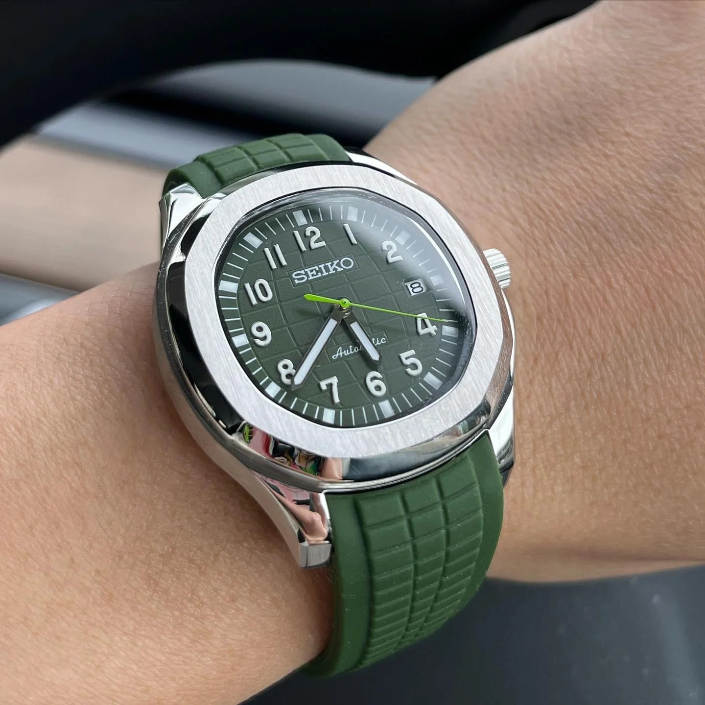 Seiko Aquanaut Double Green